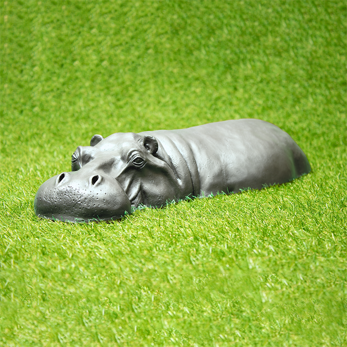 Rusty Hippo Garden Ornament - Gardener Gift